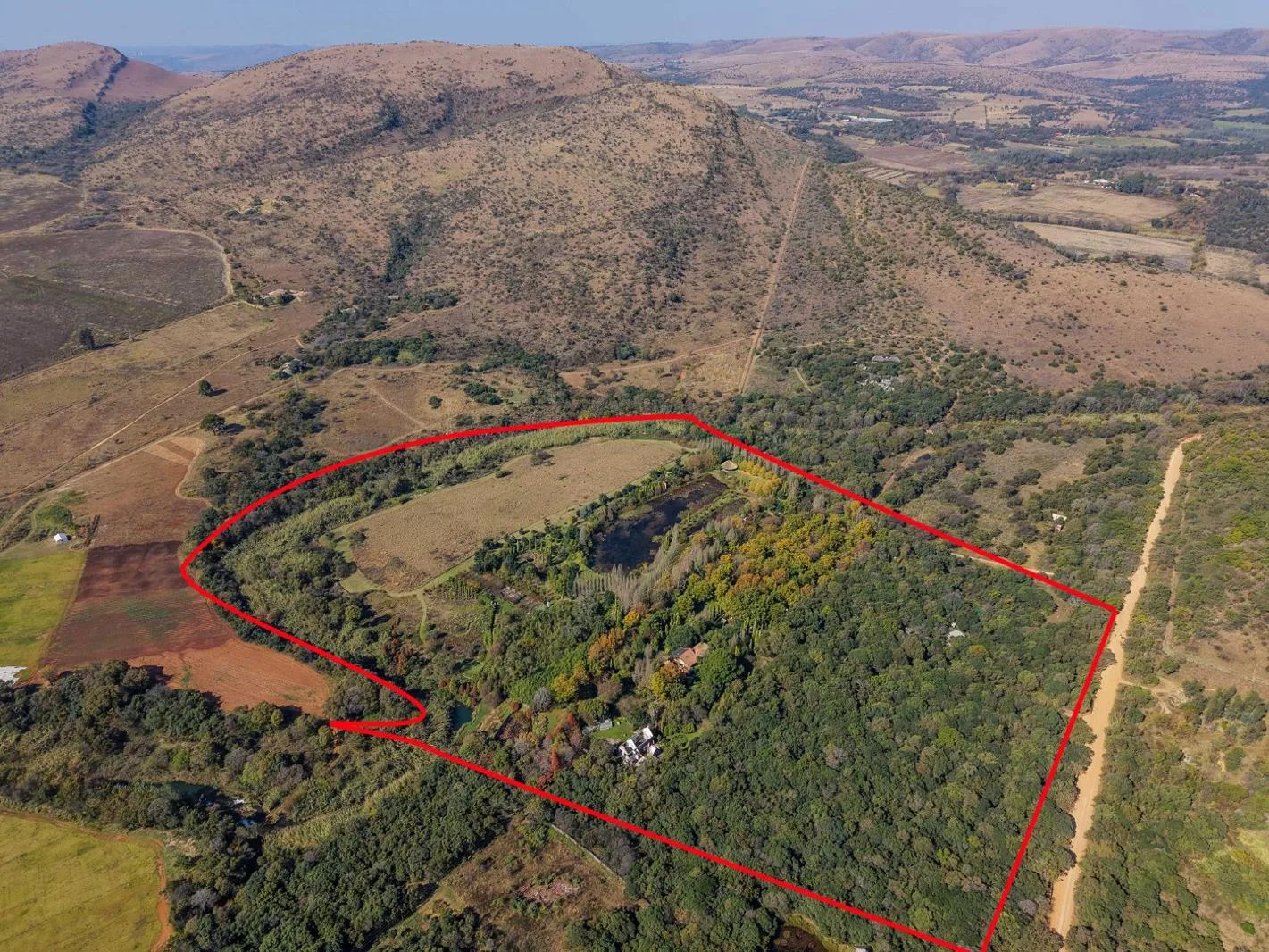 17 ha Farm in Hartbeespoort Outlying