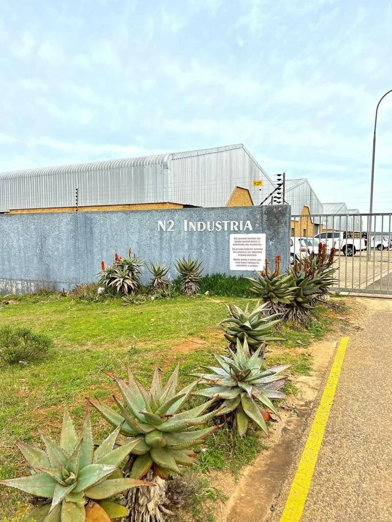 1 200 m² Land available in Mossel Bay Central
