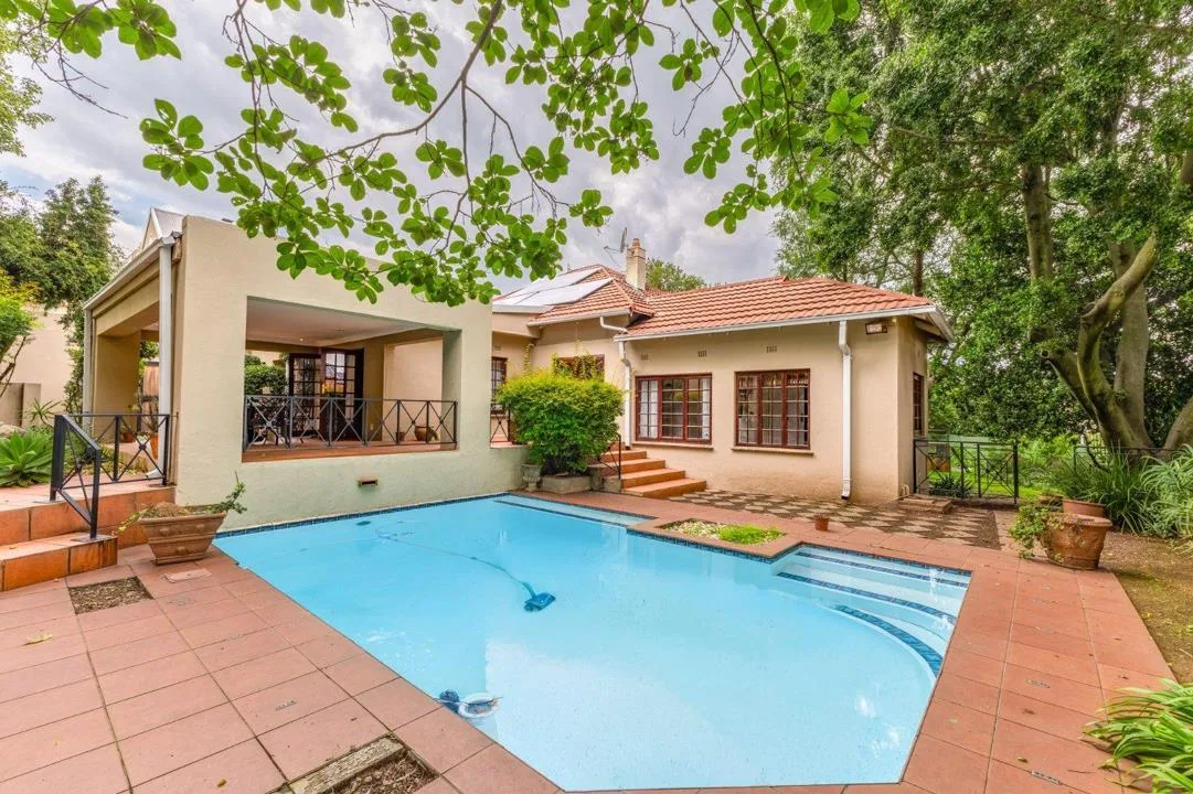 3 Bedroom House for sale in Parktown North
