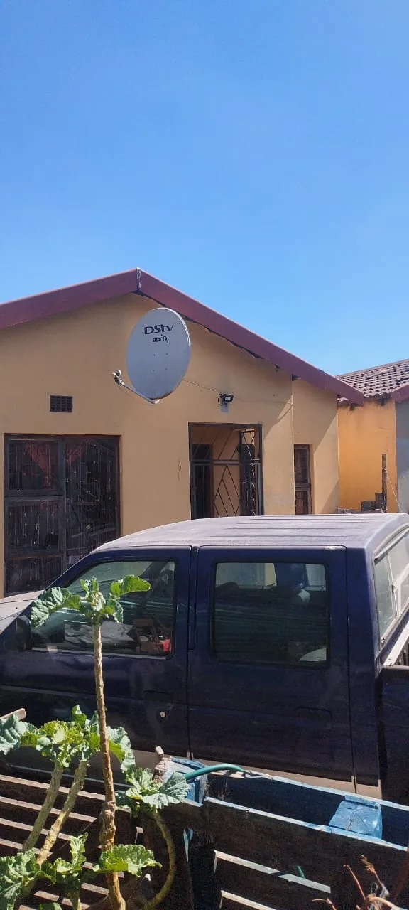 2 Bedroom House for sale in Witsand