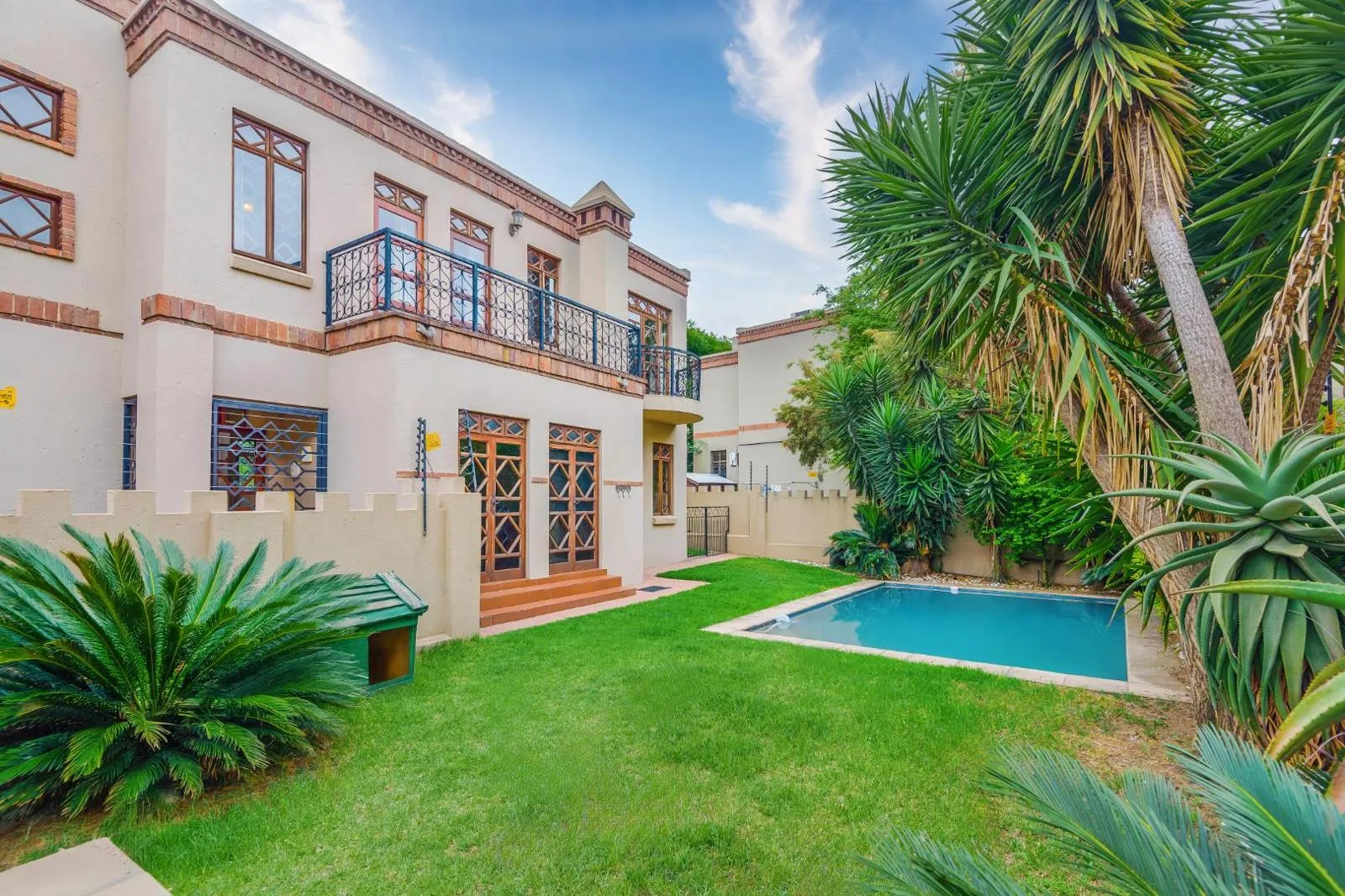 Property to rent in North Riding
