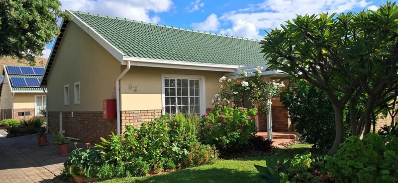 2 Bedroom Townhouse for sale in Ninapark