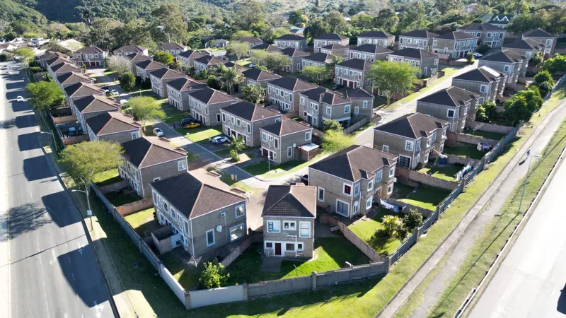 3 Bedroom Townhouse for sale in Abbotsford