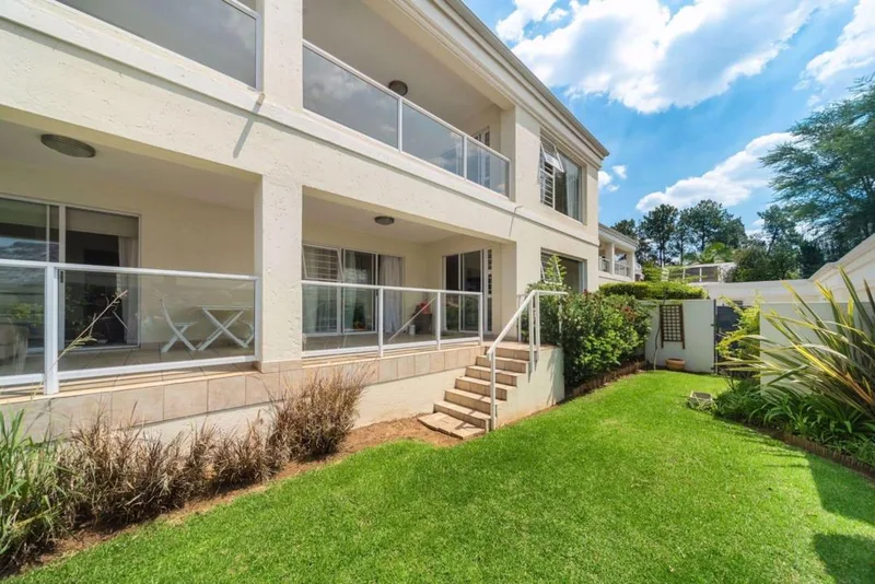 2 Bedroom Apartment / flat for sale in Bryanston