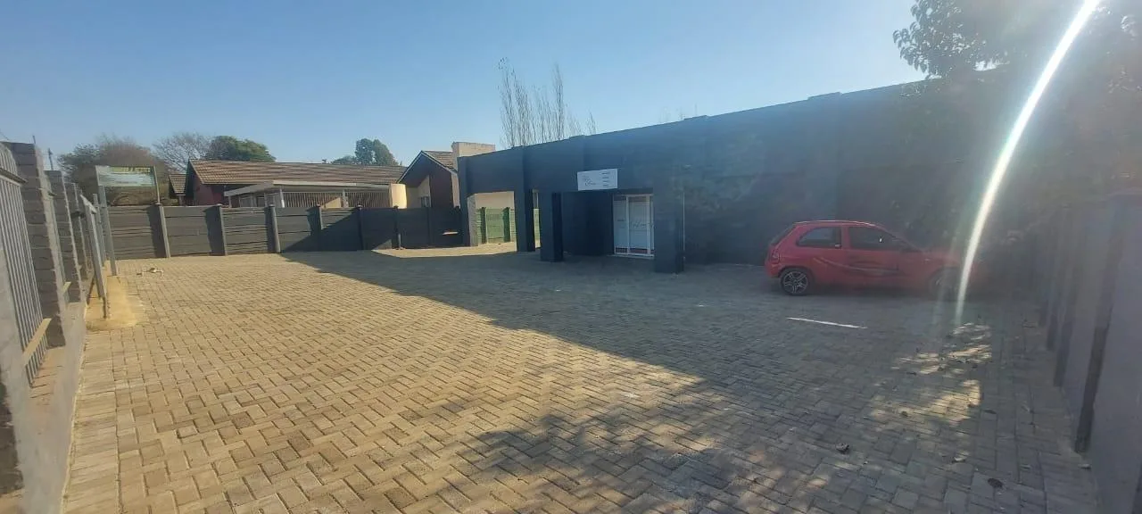 5 Bedroom House for sale in Lydenburg