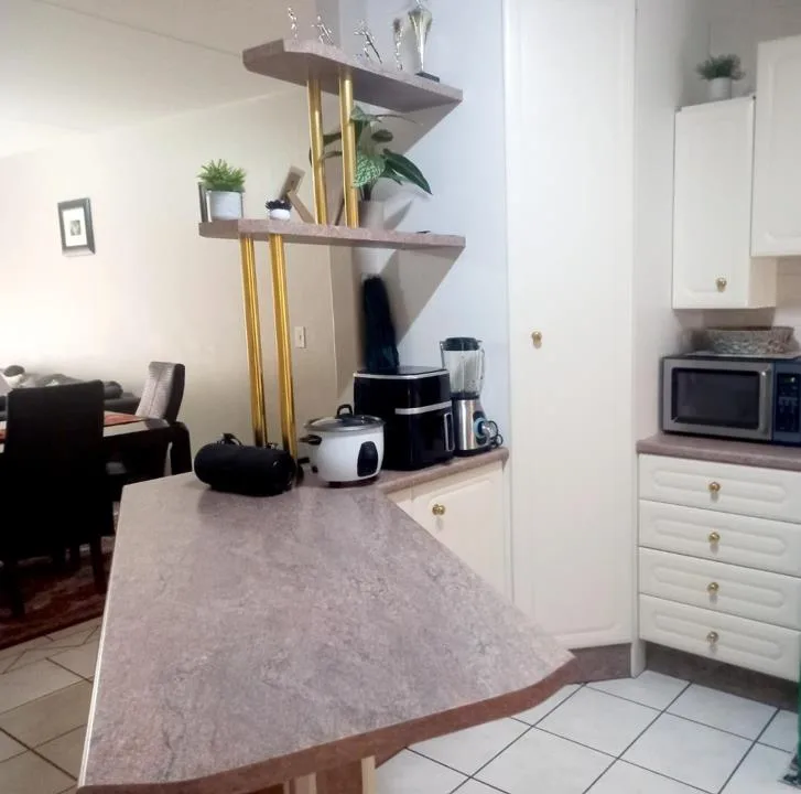 2 Bedroom Townhouse for sale in New Redruth