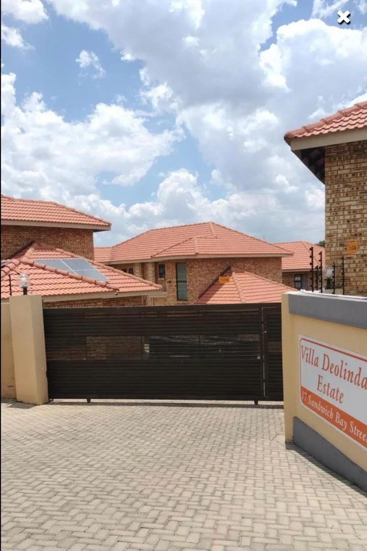 2 Bedroom House for sale in Germiston Central
