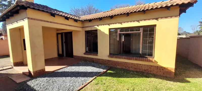 2 Bedroom Townhouse for sale in Delmas