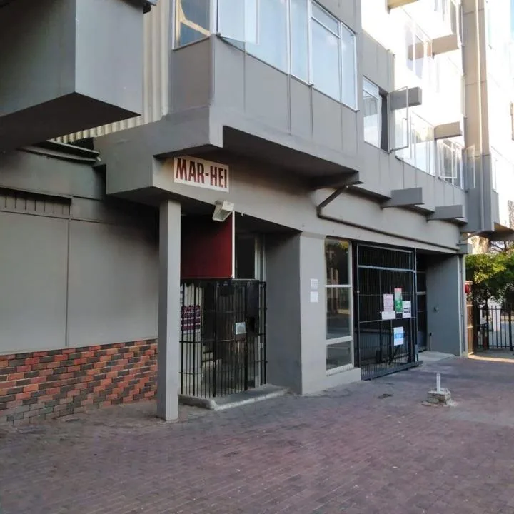 1 Bedroom Apartment / flat for sale in Bloemfontein Central