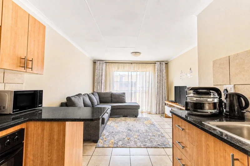 2 Bedroom Apartment in Boardwalk