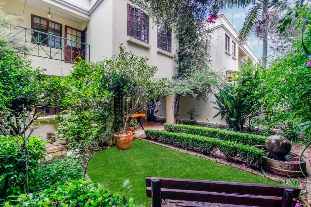 2 Bedroom House for sale in Lonehill