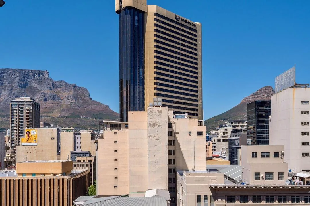 0.5 Bedroom Apartment / flat for sale in Cape Town City Centre