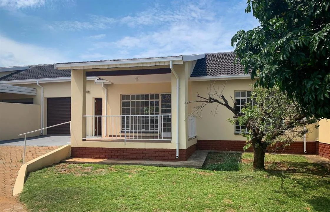 2 Bedroom House for sale in Theresapark