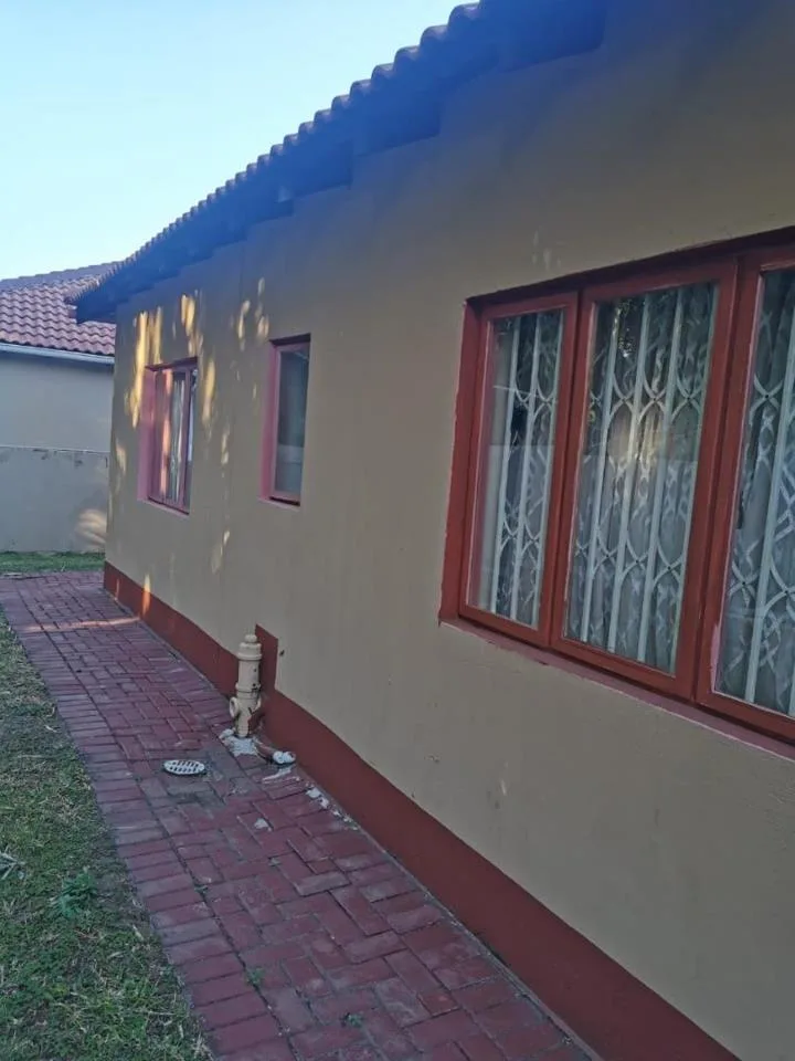 3 Bedroom Townhouse for sale in Waterval East