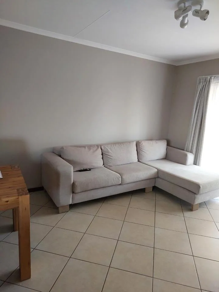 2 Bedroom Apartment / flat to rent in Monavoni