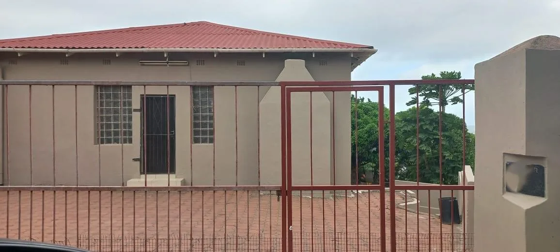 5 Bedroom House for sale in Warrenton