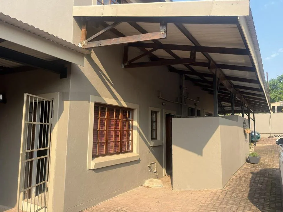 2 Bedroom Townhouse for sale in Aquapark