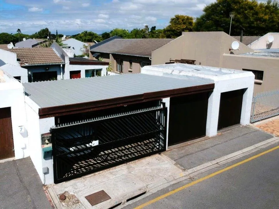 2 Bedroom House for sale in Morgenster