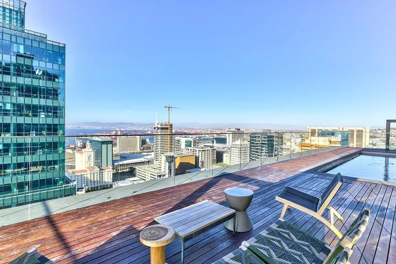 0.5 Bedroom Apartment / flat for sale in Cape Town City Centre