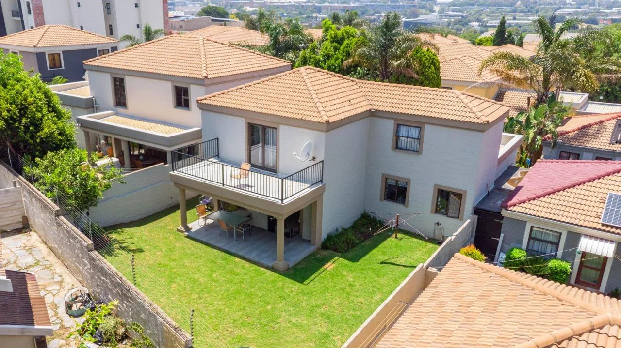3 Bedroom House for sale in Halfway Gardens