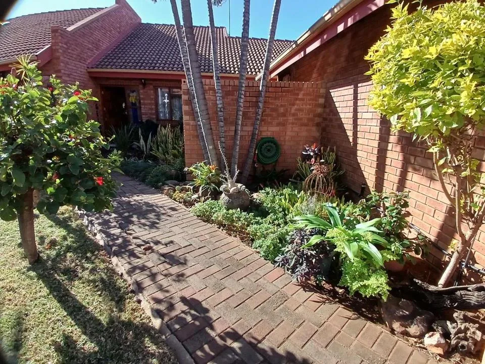 2 Bedroom Townhouse for sale in Bela-Bela Ext 5