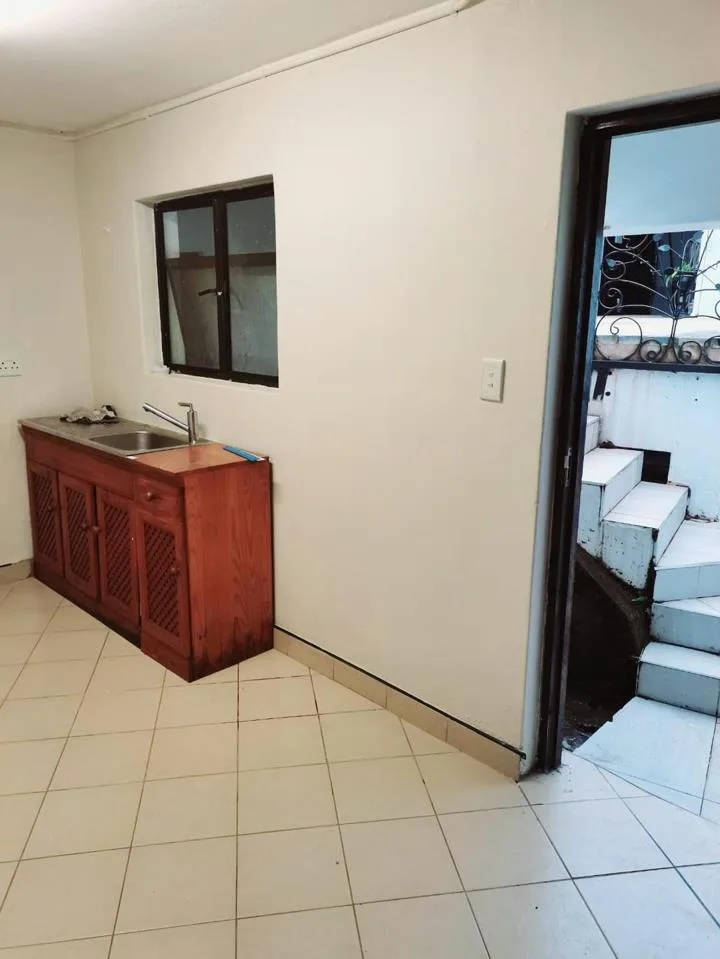 1 Bedroom Apartment / flat to rent in Morningside