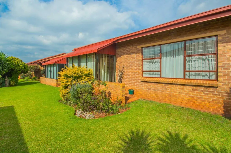 2 Bedroom Townhouse in Wilro Park