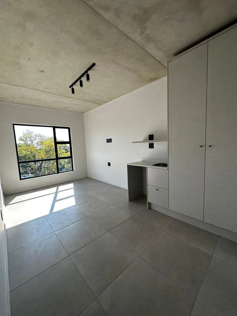 0.5 Bedroom House in Waverley