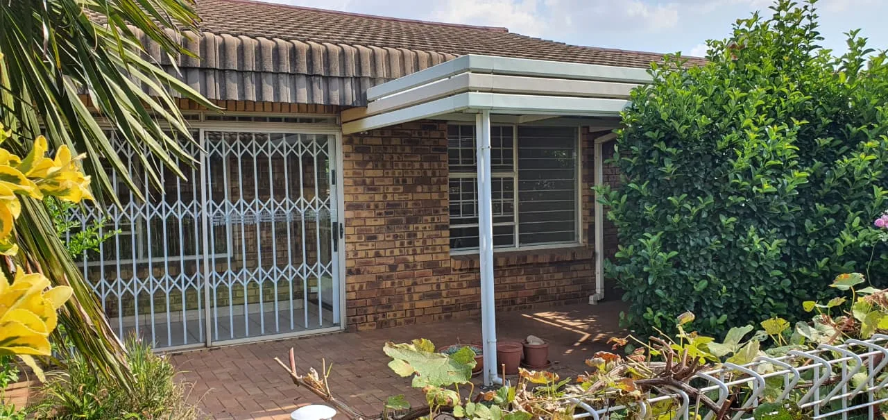 1 Bedroom Townhouse for sale in Norton Park