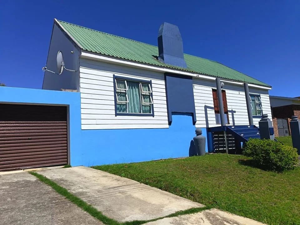 2 Bedroom House for sale in Scheepershoogte