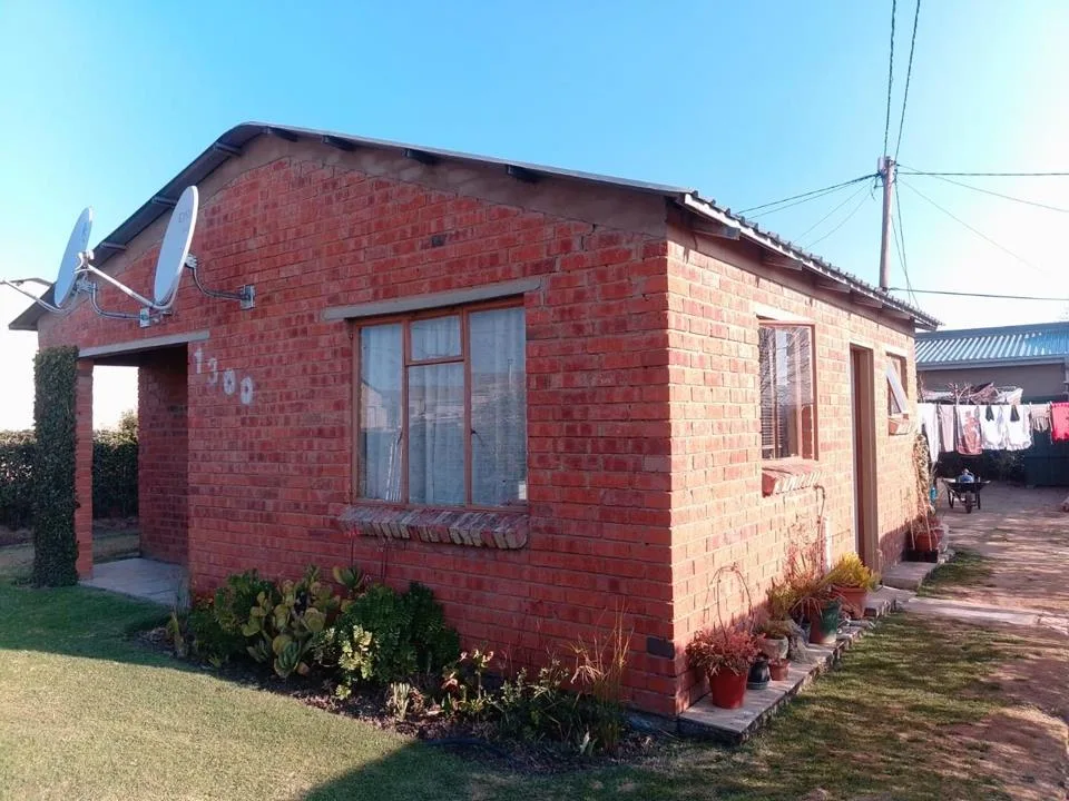 2 Bedroom House for sale in Paul Roux