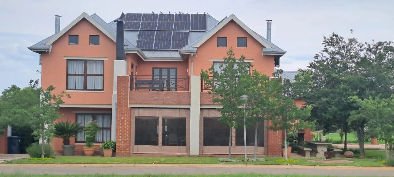 4 Bedroom House for sale in Vaal de Grace Golf Estate