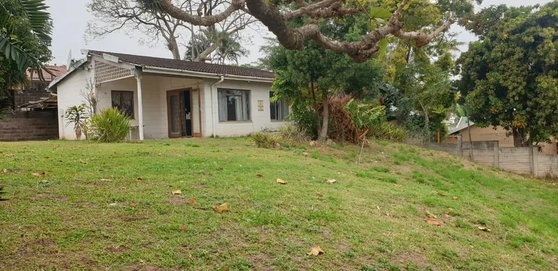 1 Bedroom House in Queensburgh Central