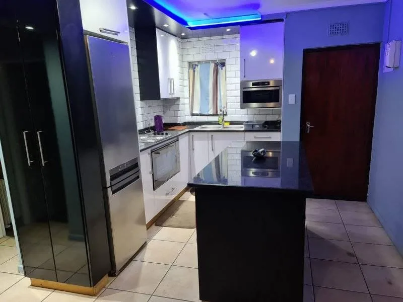 2 Bedroom Apartment / flat for sale in Chasedene