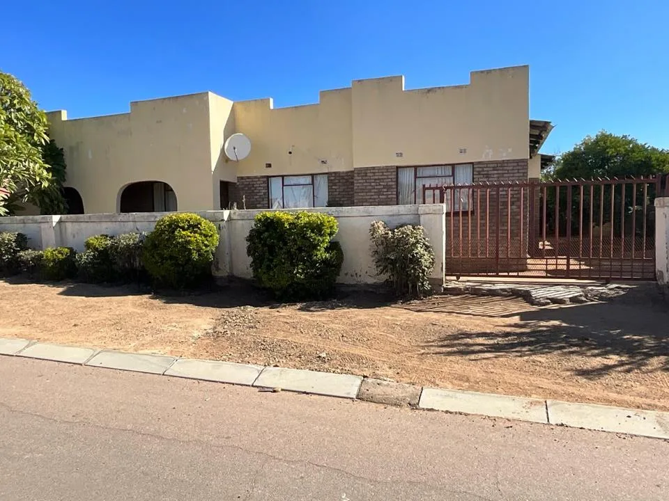 3 Bedroom House for sale in Mankweng