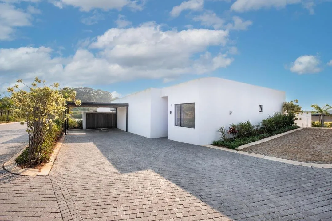 3 Bedroom Townhouse for sale in Elaleni Coastal Forest Estate