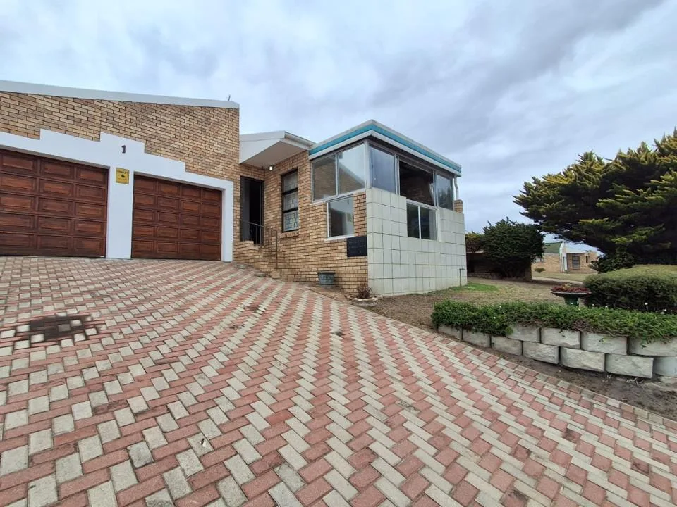 3 Bedroom Apartment / flat for sale in Wavecrest
