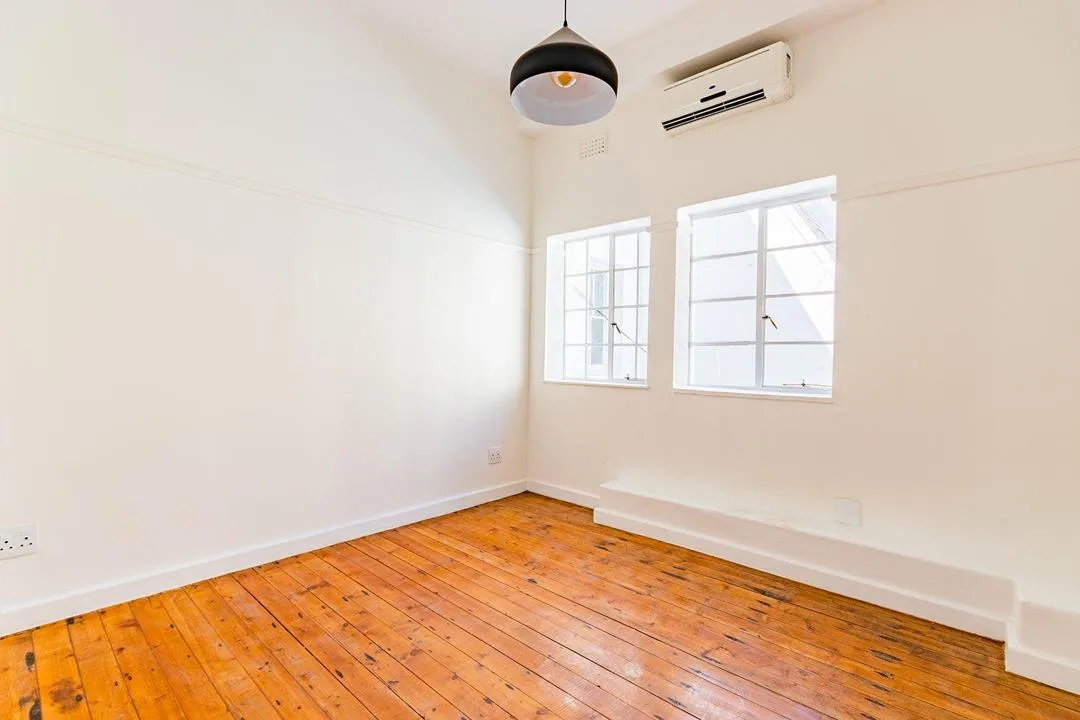 0.5 Bedroom Apartment / flat for sale in Cape Town City Centre