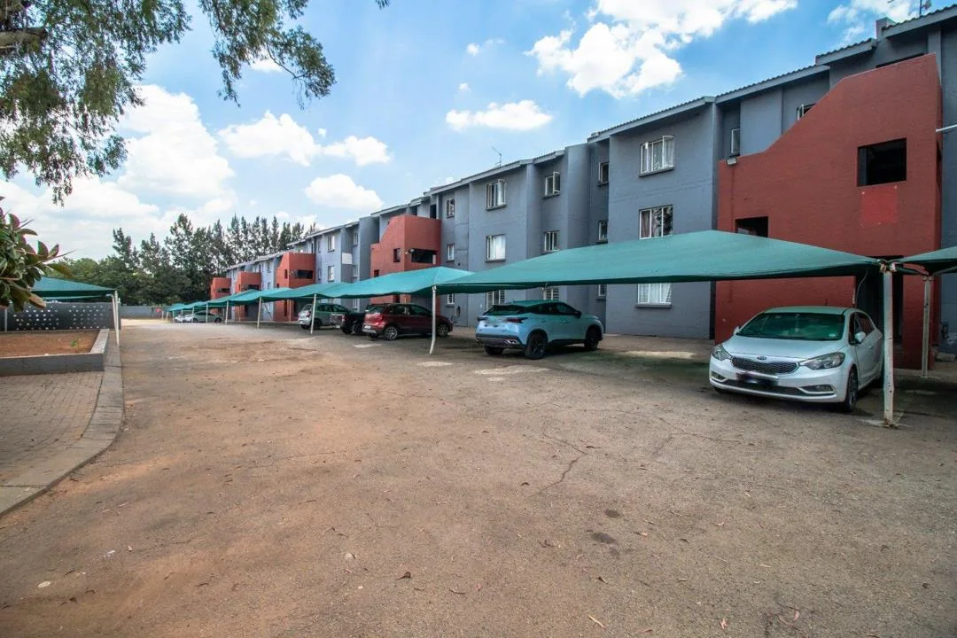 2 Bedroom Apartment / flat for sale in Primrose