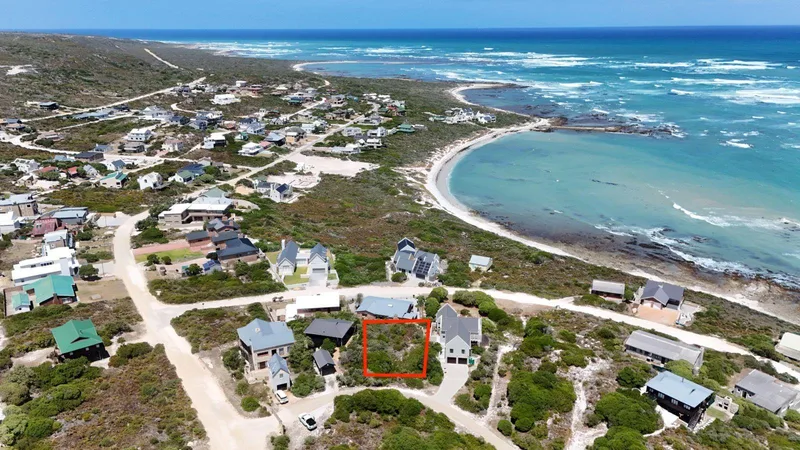 599 m² Land available in Agulhas