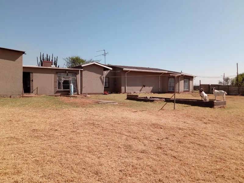 4 ha Land available in Benoni AH