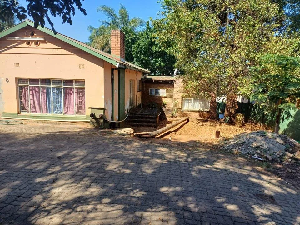 13 Bedroom House for sale in Medi Park