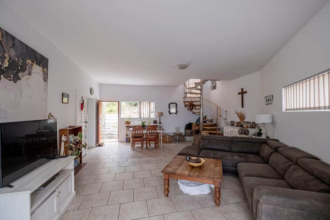 1 Bedroom House to rent in Beachview