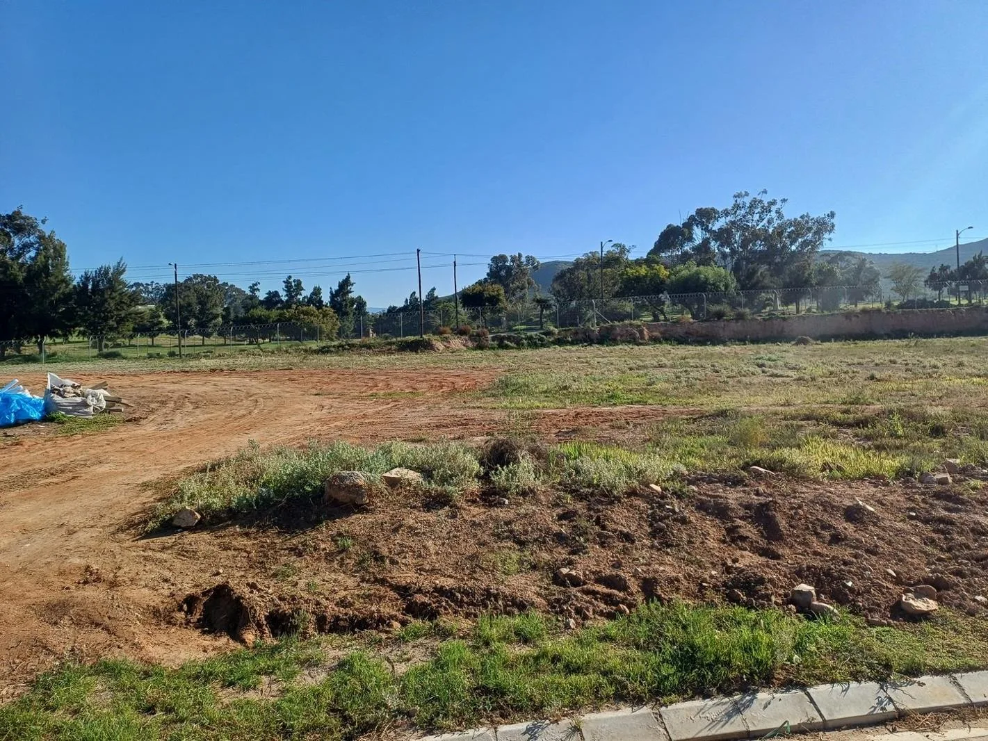1 731 m² Land available in Montagu