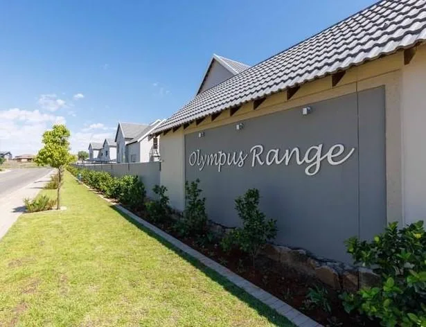 3 Bedroom Townhouse for sale in Shellyvale