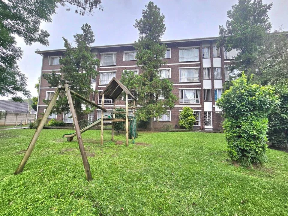 2 Bedroom Apartment / flat for sale in Pelham