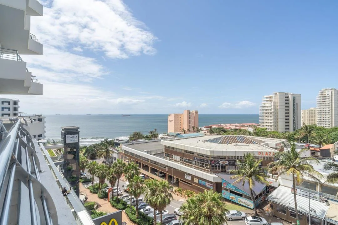 2 Bedroom Apartment / flat for sale in Umhlanga Central