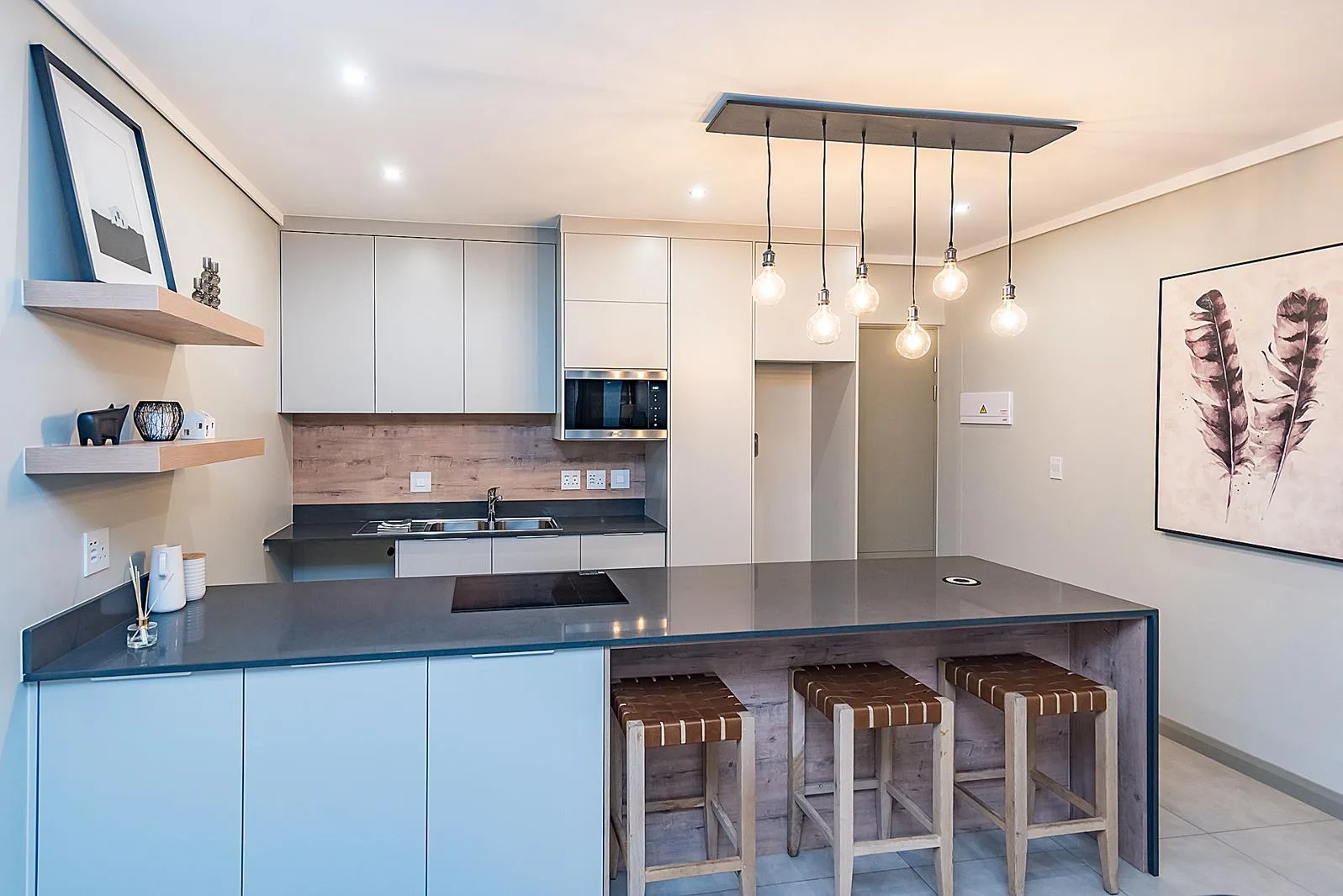 2 Bedroom Apartment in Midfield Estate