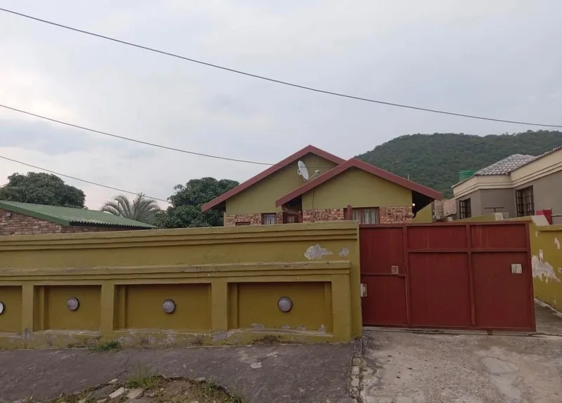 4 Bedroom House in Tekwane