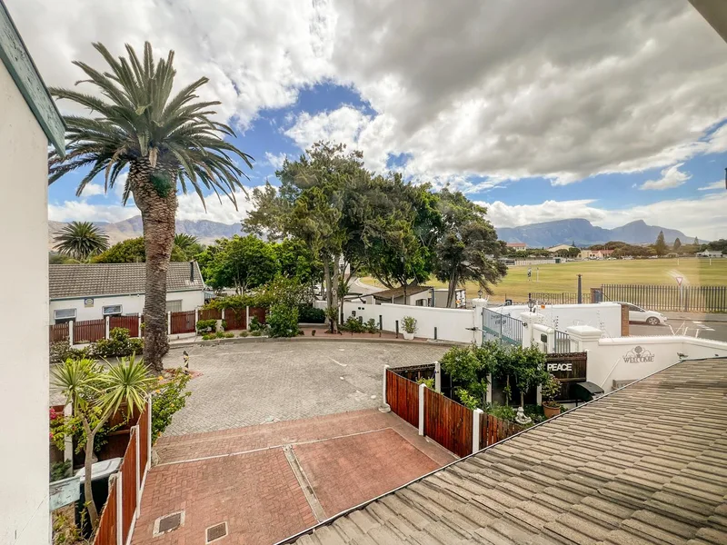 3 Bedroom House in Steenberg